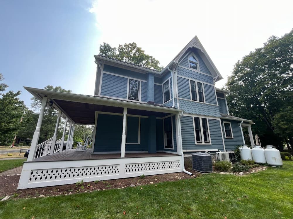 Half-Round White Aluminum Gutters Westport CT